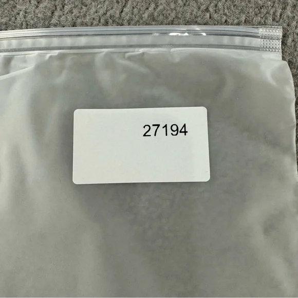 Mens Luxury Sweater Size Medium Designer Streetwear Grunge Printed Replica NWT - Picture 12 of 12